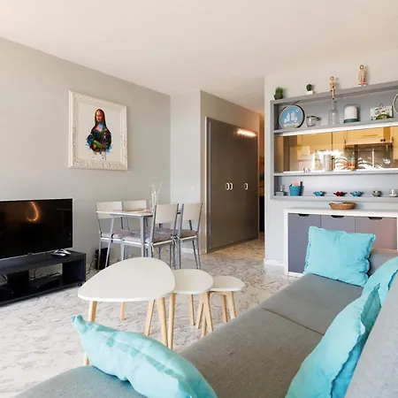 Apartamento Belle Vue Centre Juan Les Pins, Avec Gardien ,parking Prive, 4 Pers, Front De Antibes