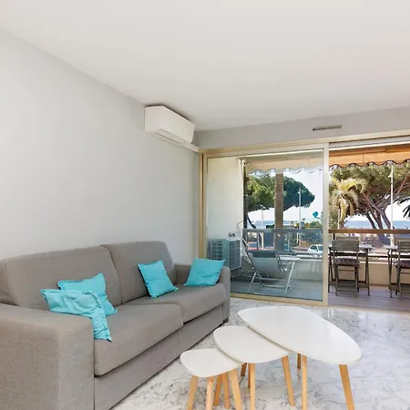 Belle Vue Centre Juan Les Pins, Résidence Avec Gardien ,parking Prive, 4 Pers, Front De Appartement Antibes